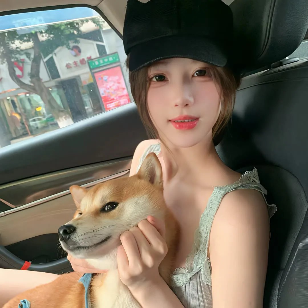 三个带面纱的女子